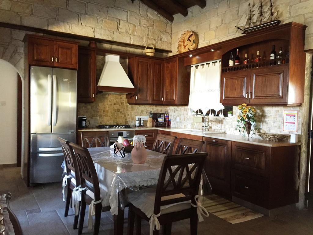 Maroni Paradise Traditional House מראה חיצוני תמונה